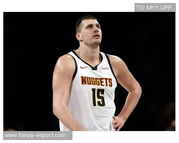 沃特福德替补表现出色12投7中贡献19分9篮板7助攻1抢断1盖帽