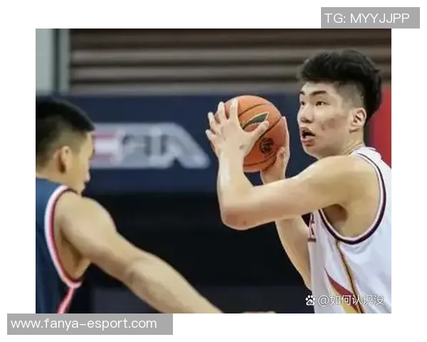 余嘉豪世预赛后紧急回归西乙赛场极限操作引发关注