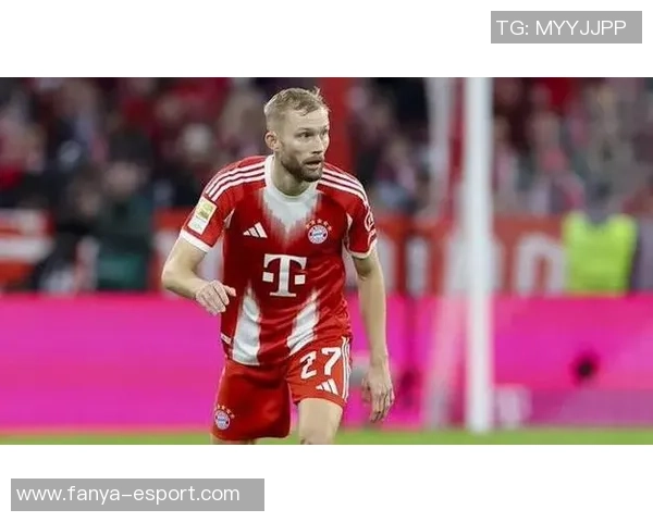 拜仁发布客战门兴海报乌尔比希与莱默尔共同亮相展现团队精神